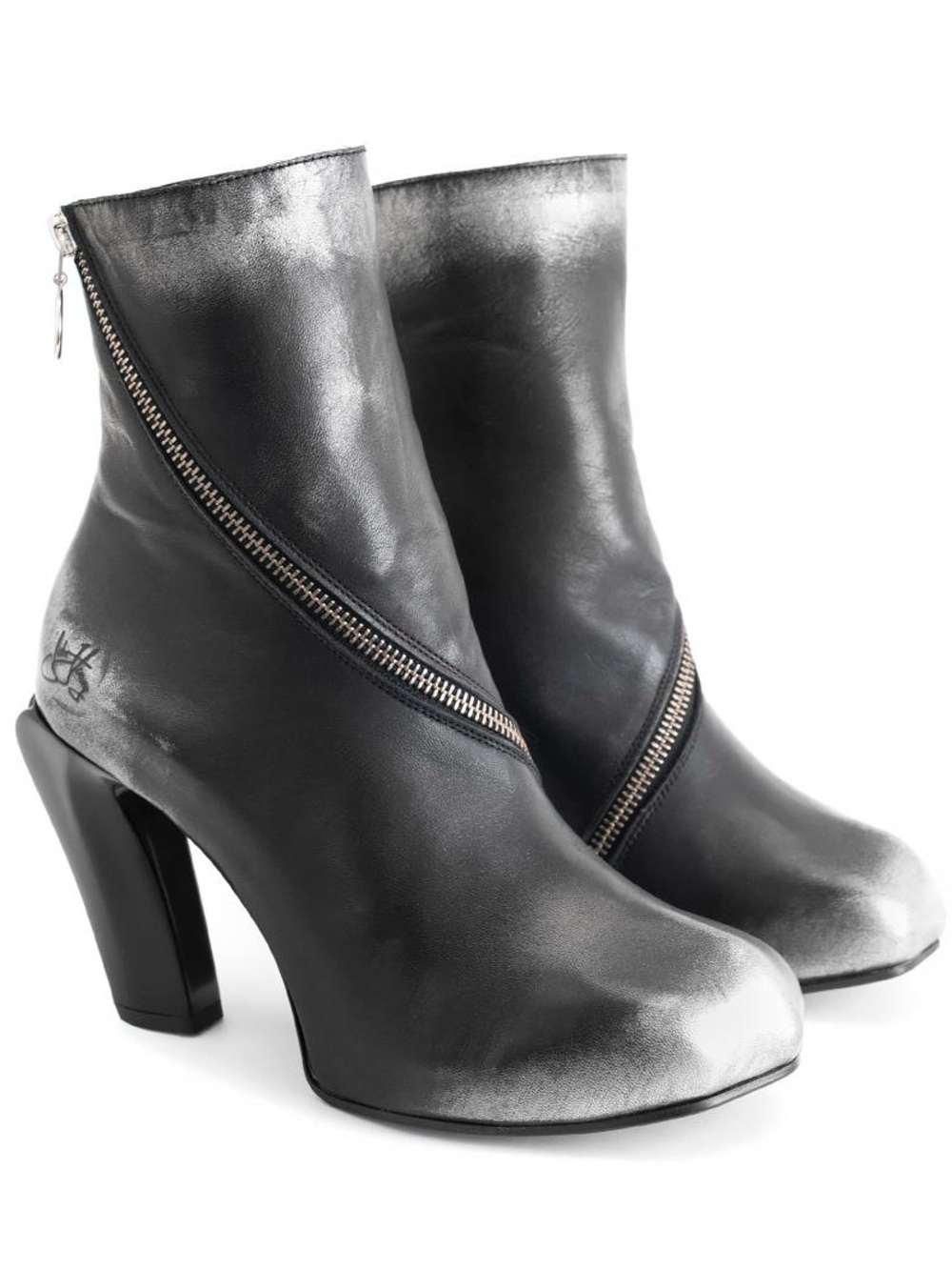 Fluevog Shaguar Dorritie Spiral Zip ankle boots, black/silver, size 9.5